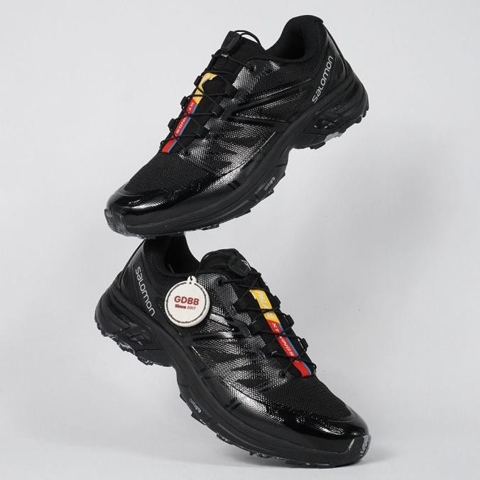 Sepatu Salomon PALACE XT Wings 2 Tripleblack Sneakers Authentic Terlaris