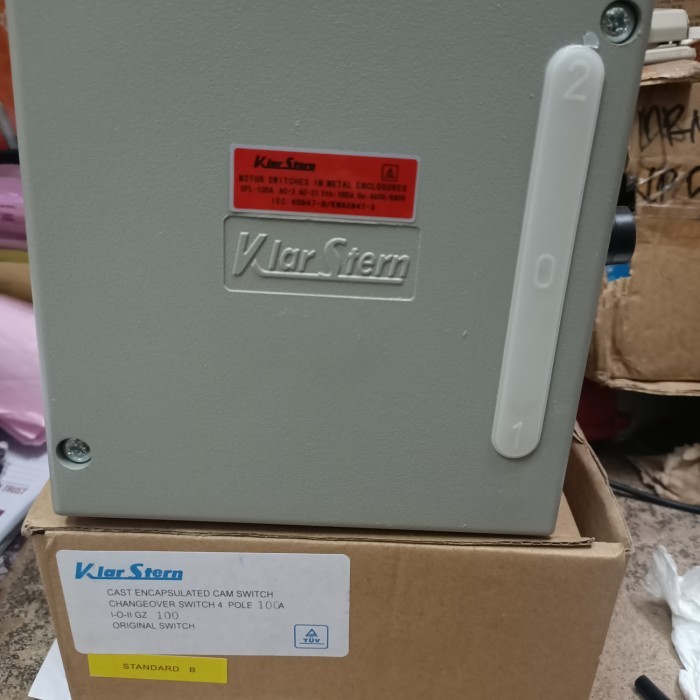 COS/Ohm Saklar 100A 4 Pole KlarStern