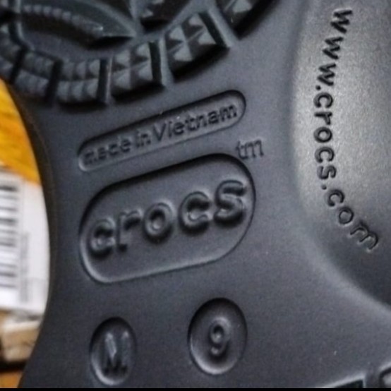 Sandal Pria Crocs Yukon Original - Garansi Uang Kembali