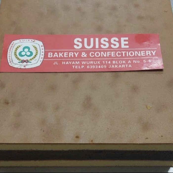 

Suisse Bakery Kue Cake Loyang / Box