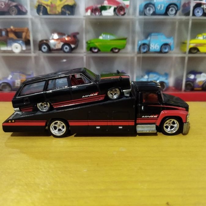 hotwheels team transport nissan skyline van