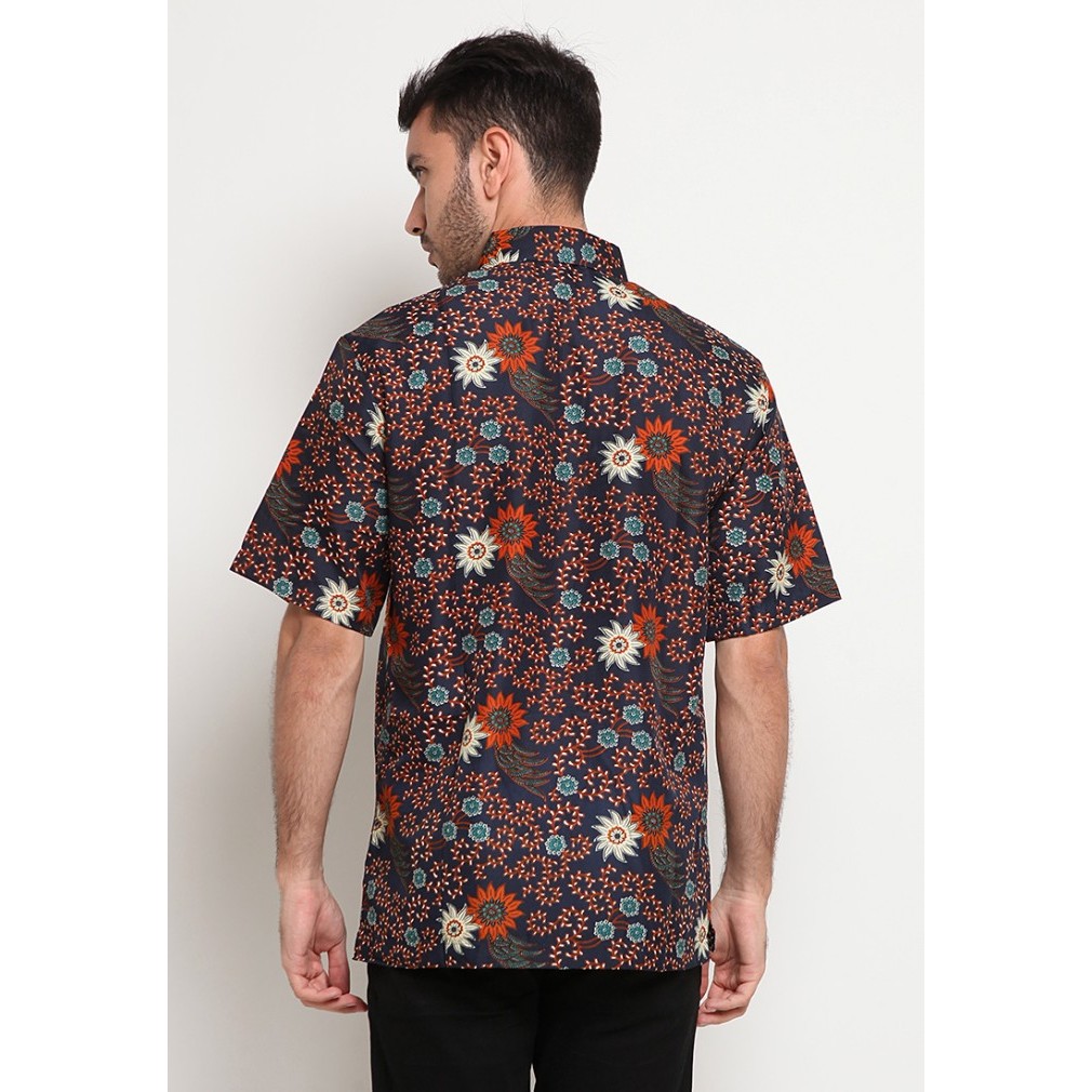 Adikusuma Hem Batik Pria Motif Bunga Daisy