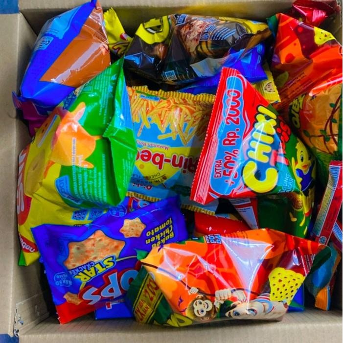 

PAKET SNACK ISI 80 PCS - HAMPER BINGKISAN CEMILAN SNACK - PAKET LENGKAP