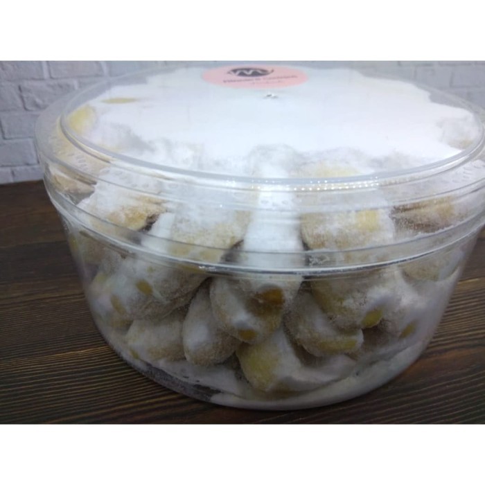 

KUE PUTRI SALJU WISMAN SPECIAL ENAK