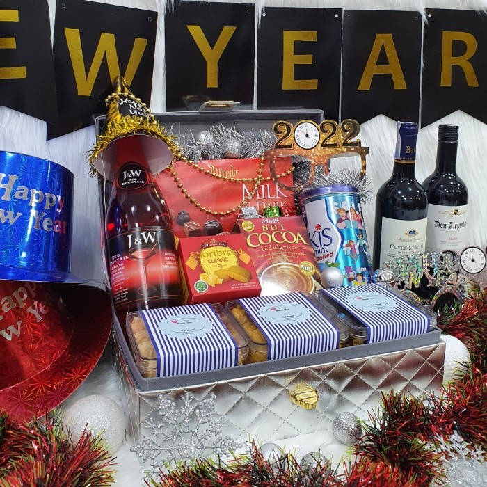 

PAKET HAMPERS TAHUN BARU HAPPY NEW YEAR HAMPERS KUE KERING PARCEL