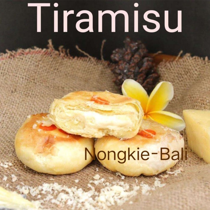 

Pia Agung khas Bali isi 5pcs rasa TIRAMISU