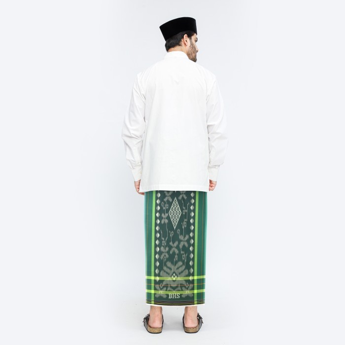 Sarung BHS Cosmo Gold Motif K26 PPB Hijau Tua