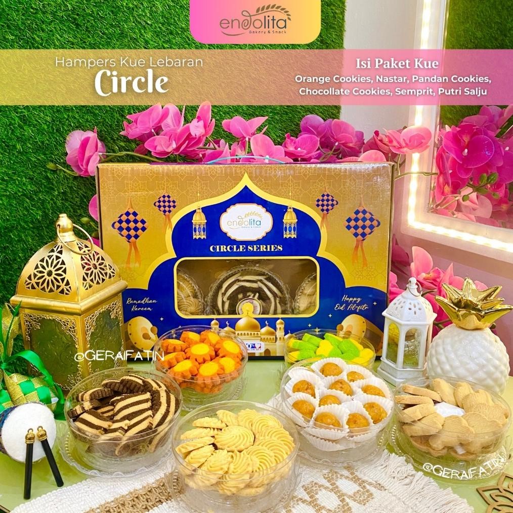 

Bisa COD KUE KERING LEBARAN 2025 PAKET BERKAH ISI 6 TOPLES BELLAROSA / PAKET KUE KERING Dibuat Tahun 2025 Terlaris
