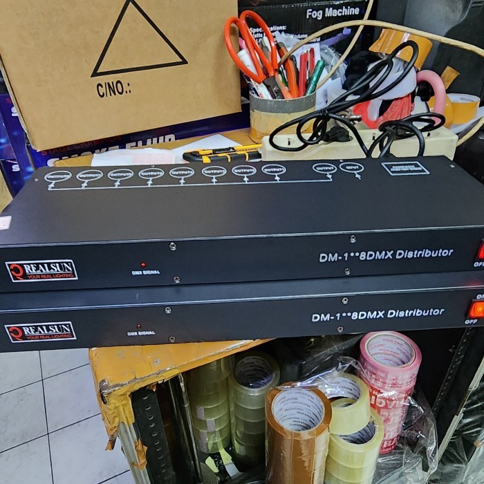 Splitter penguat signal DMX, Splitter pembagi penguat signal DMX control 8channel distributor dmx