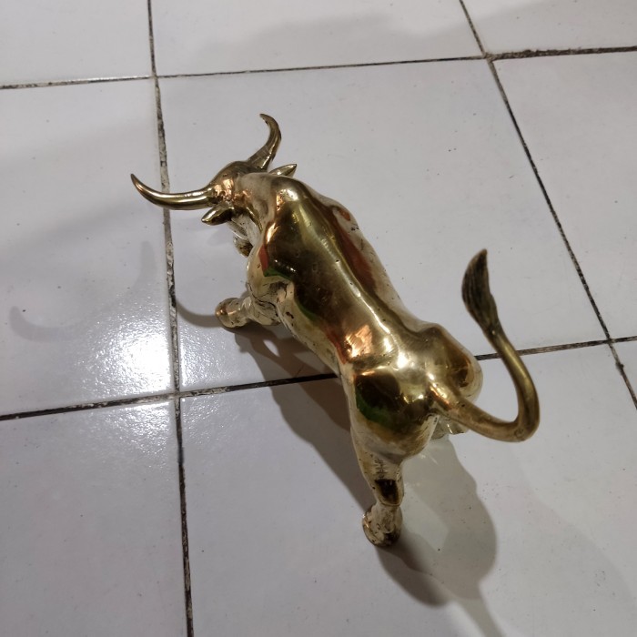 ,,,,,,,] Patung Banteng Bull Logam Kuningan Kerbau Brass Dekorasi Shio Buffalo