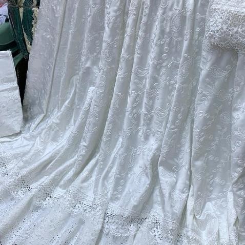 Mukena sutra Kerancang/ Mukena sutra bordir/Mukena katun Paris/ mukena mewah/ Mukena putih Terlaris