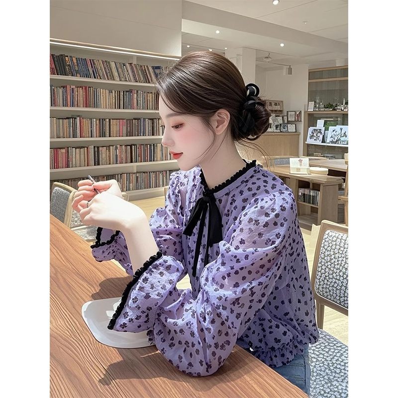 Kemeja Lengan Puff Floral Lengan Longgar