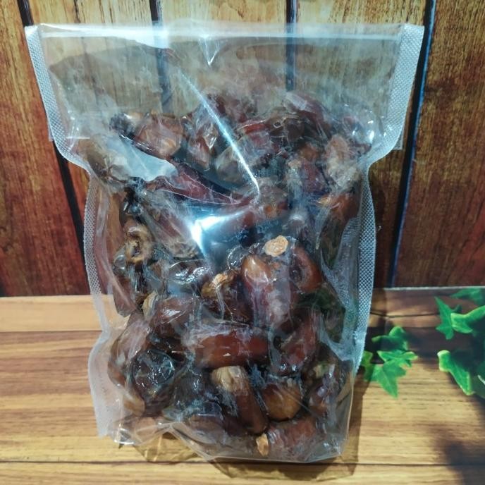 

yang dicari@@@@] Kurma Mesir Shoidi 1kg King Dates