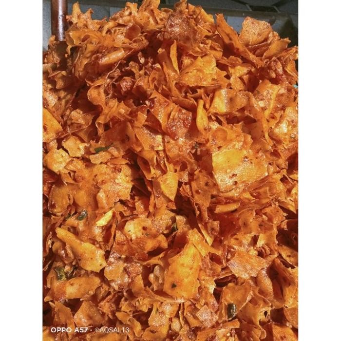 

TERBAIK Snack Kiloan KRIPSET Keripik Setan Pedas Daun Jeruk 500 gram makanan ringan cemilan camilan