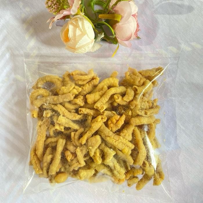 

SALE Usus krispi gurih 150gram Snack Crispy Cemilan Keripik Food Makanan Asin Pedas