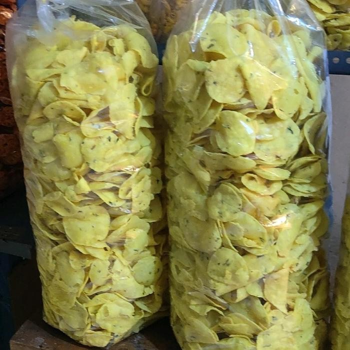 

TERPERCAYA 1kg kecimpring singkong Bawang daun comring gemblong snack enak gurih cemilan renyah