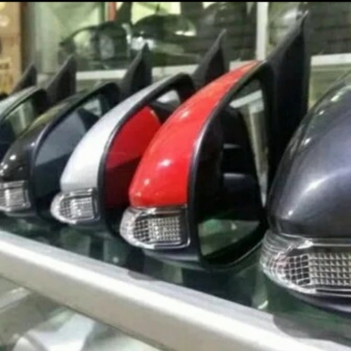 Spion Mobil Calya Sigra G.R.M 2018 Kanan Laik Pakai