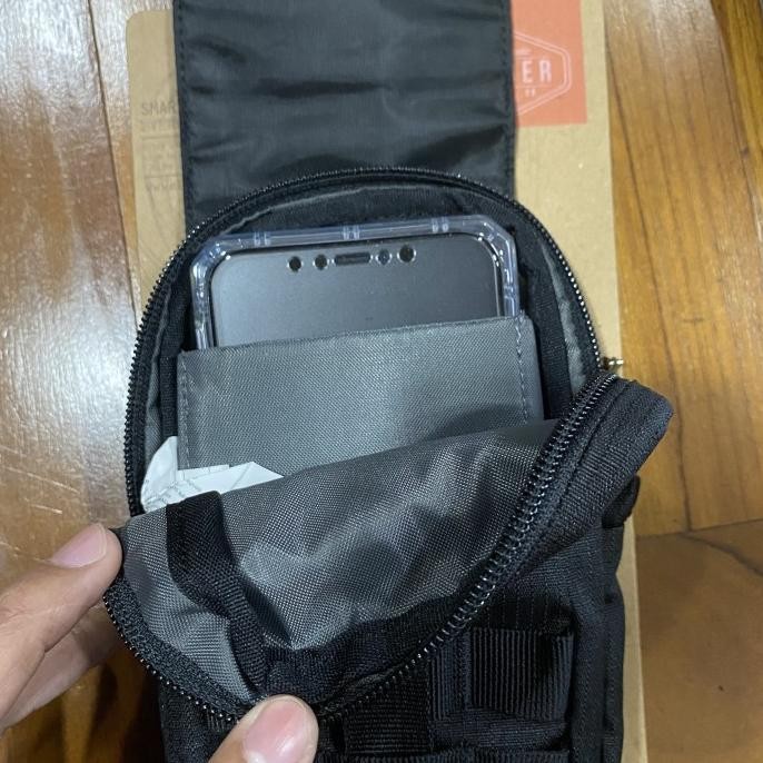 Tas Hp Pinggang Eiger 910005397 Dispatch Phonecase 1F - Black ds10