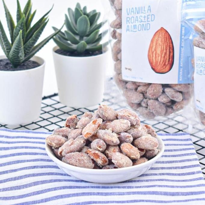 

Vanilla Roasted Almond ( Kacang Almond Panggang Rasa Vanila ) 1kg