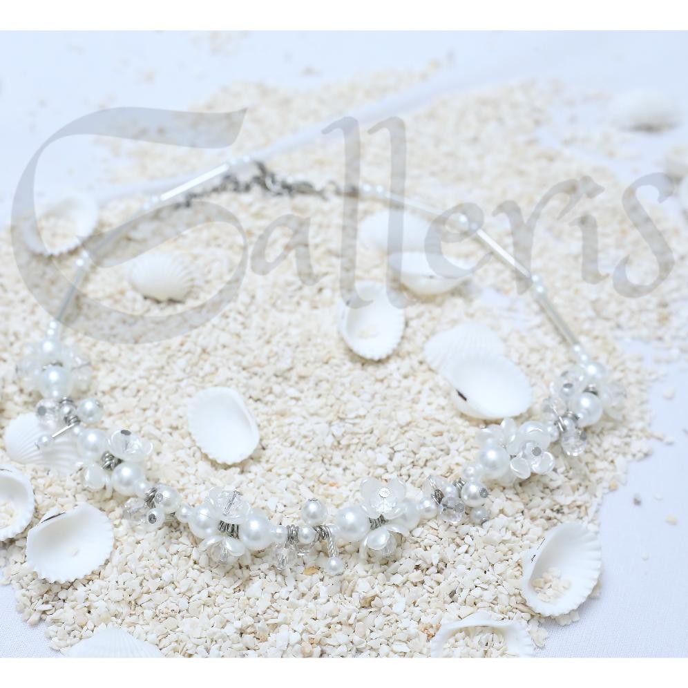 TERLARIS Kalung Hijab [PROMO MURAH] MANIK KELOPAK PUTIH KECIL MANIK-MANIK BEADS / Kalung Semicolon /