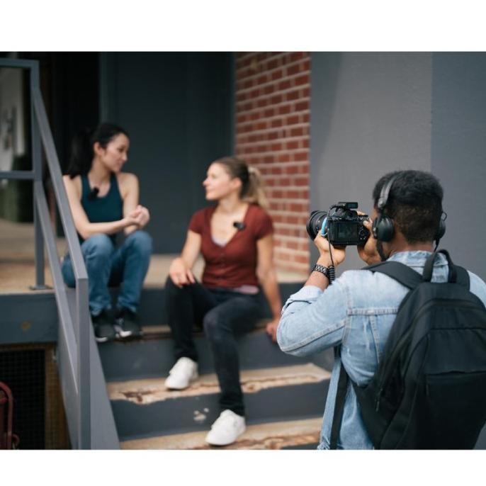 Promo Sennheiser Profile Wireless 2-Channel All-In-One Clip-On & Handheld Microphone System Mic Wire