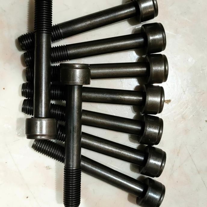 Baut Cylinder Head Deksel Xenia 1.0Cc 1000Cc Terlarissss