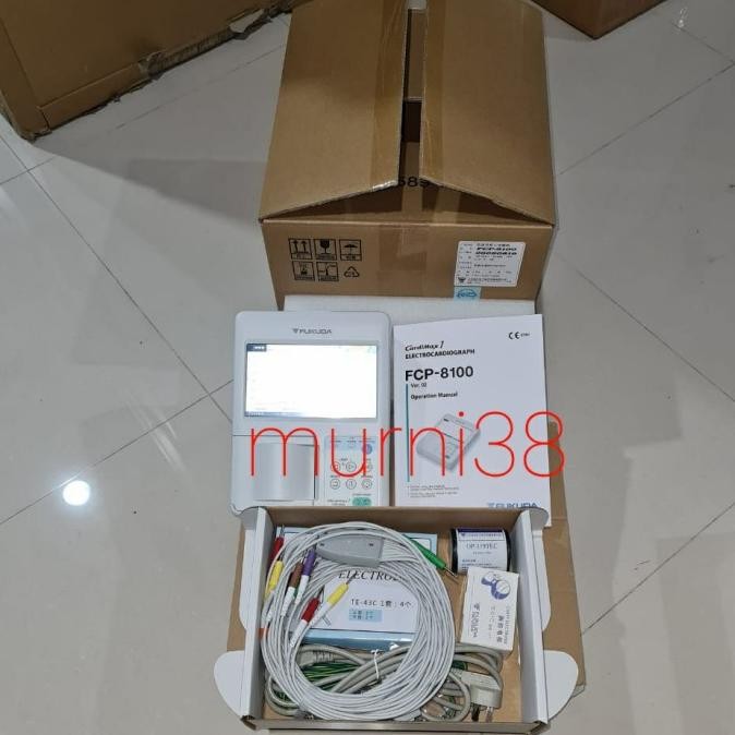 ECG Fukuda Cardimax FCP 8100/EKG 3 CH FCP8100