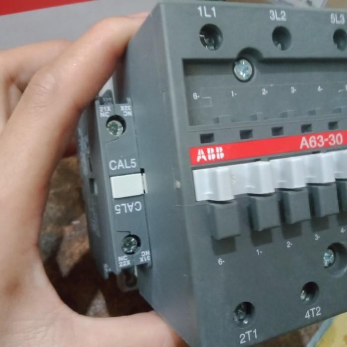 Kontaktor/Contactor Abb A63-30-11/Abb A63-30-11 220V Original Dan Terpercaya