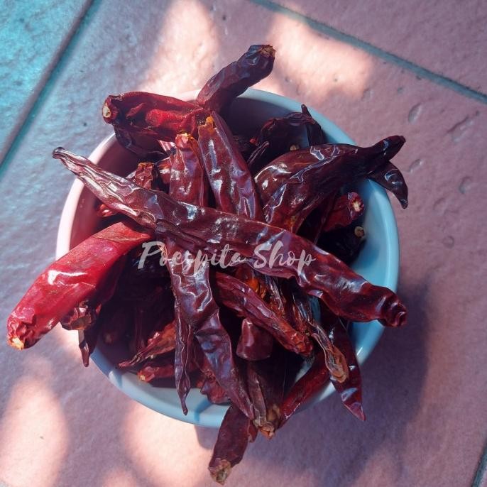

*#*#*#*#] 250 gr Cabe merah besar kering/lombok garing