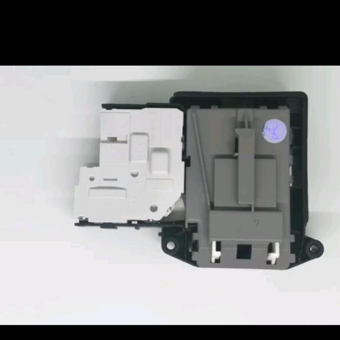 DOOR LOCK MESIN CUCI LG