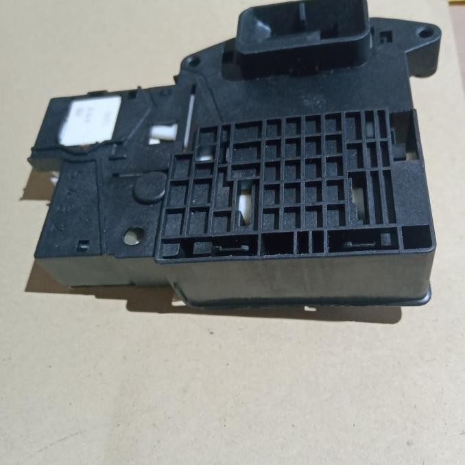 DOOR LOCK MESIN CUCI FRONT LOADING LG