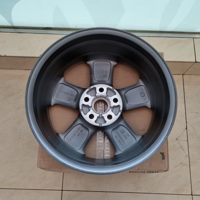 Velg Hitam Pelek Ring 17 Asli Mitsubishi Xpander Cross Black Edition