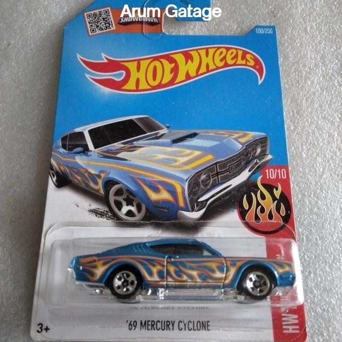 Hot Wheels 69 Mercury Cyclone. Card HW flames Series Tahun 2015. Warna Biru.