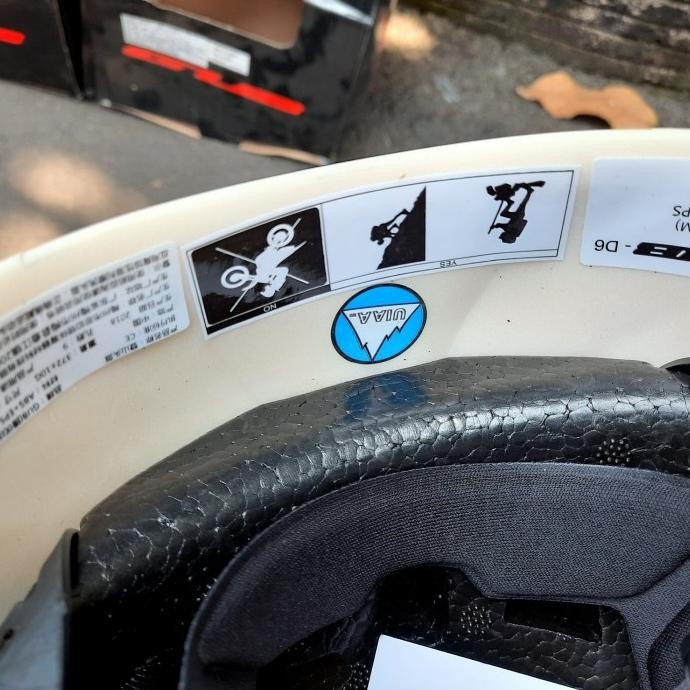 Helm Safety Gub Vent D6 Blackdiamond Ptzl New Stok