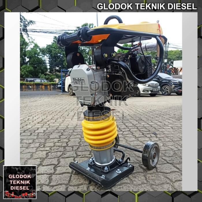 

Mesin Stamper Kuda Robin Ey 20 D / Tamping Rammer Terbaik Original Dan Terpercaya