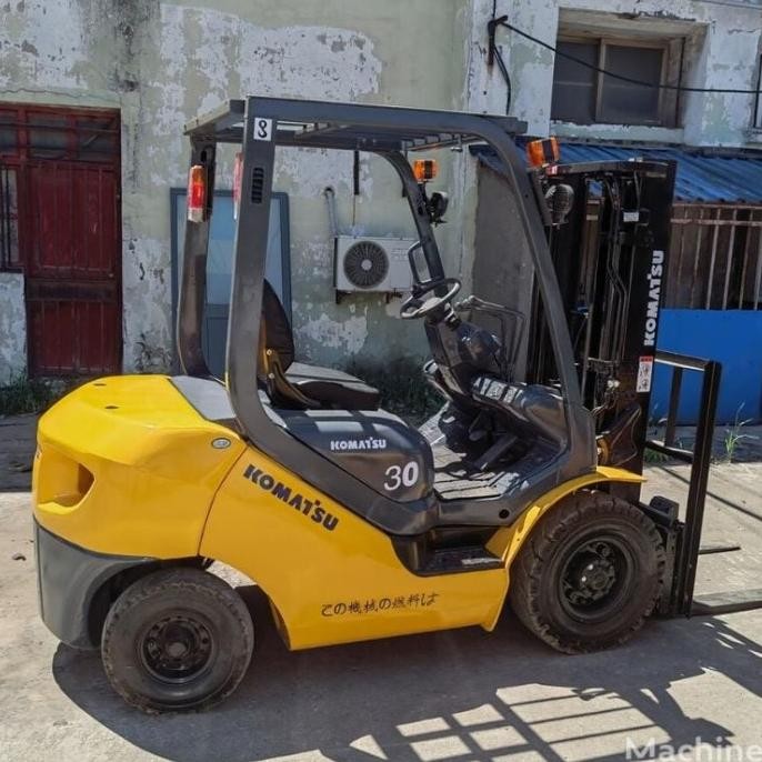 Stiker Forklift Komatsu 3 Ton New Stok