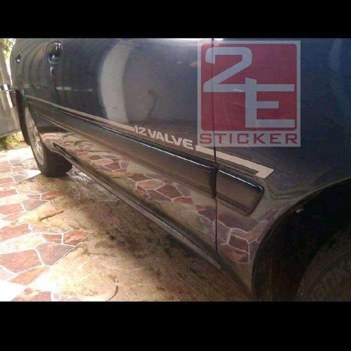 Stiker Liss Body Starlet Kapsul 2 Warna Original Dan Terpercaya