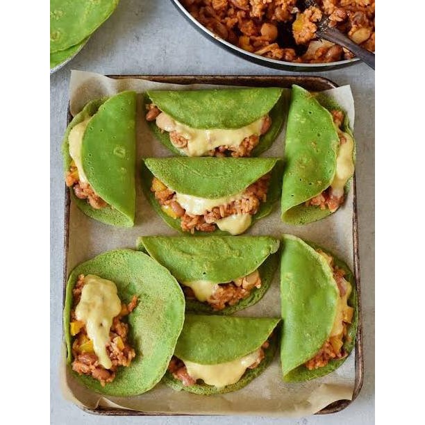 

TACO - Cilantro Flour Tortilla 13 cm FROZEN (Green) TANPA PENGAWET murah