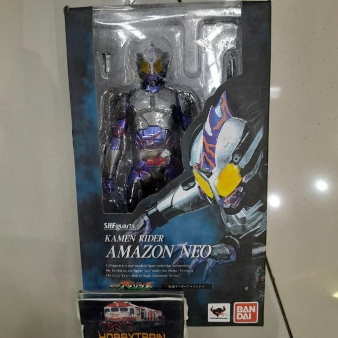 SHF KAMEN RIDER AMAZON NEO FIGURE
