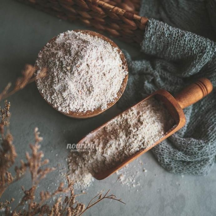 

Grosir Rye Flour / Tepung Gandum Hitam Utuh 1Kg