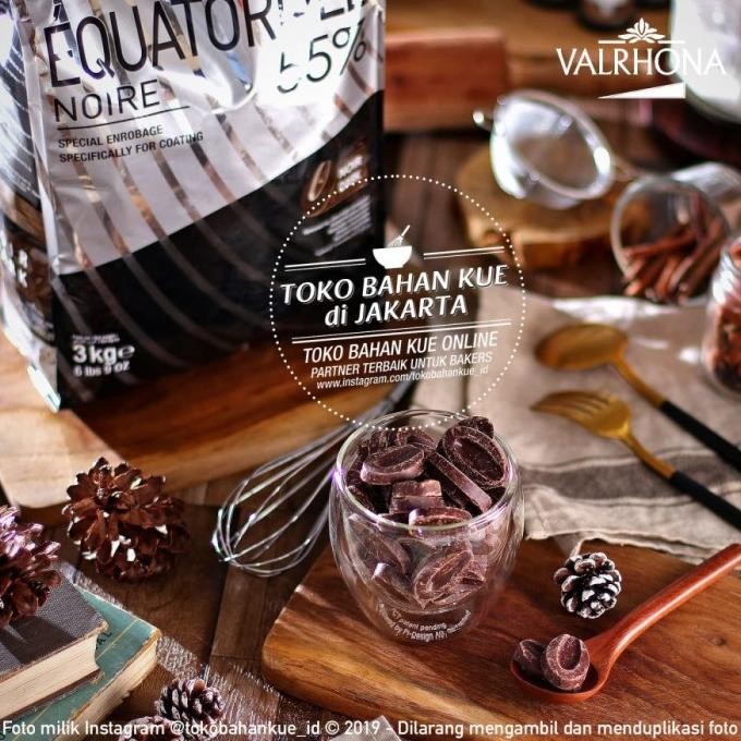 

Sale Valrhona Equatoriale 55% Dark Chocolate 1Kg Couverture Coklat Coin