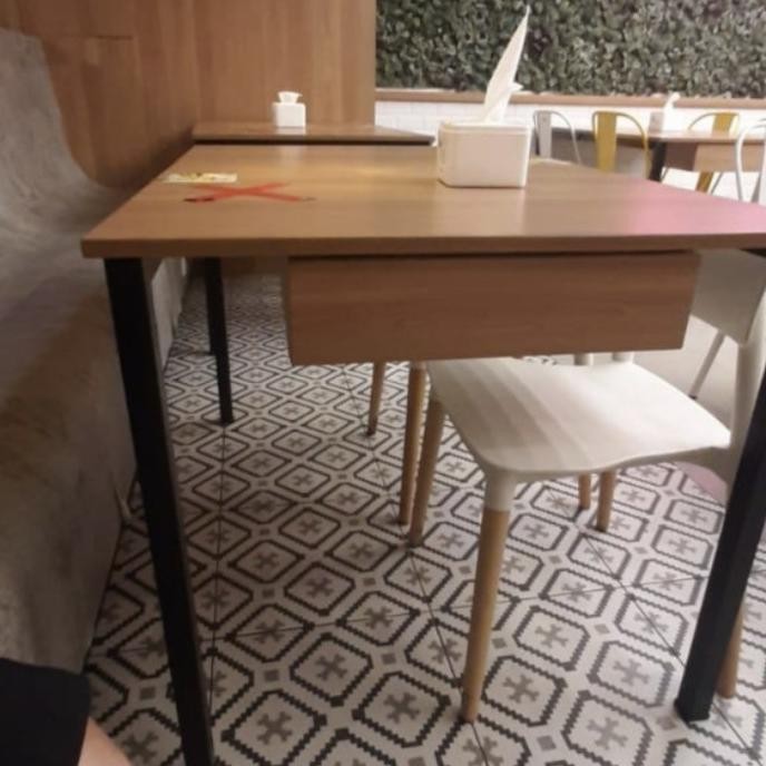 KRAMIK DINDING/KRAMIK LANTAI/KAMAR MANDI/DAPUR/ 40x40 MOTIF CLASSIK H32