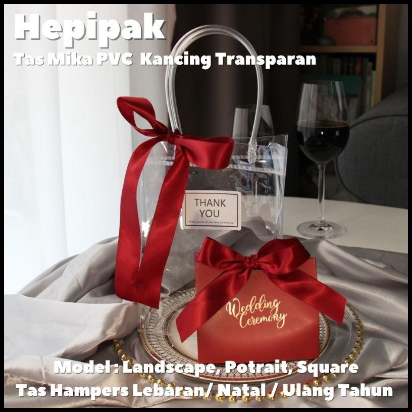 

Ready (10Pcs) Ukuran 33X12X25 Tas Souvenir Goodie Bag Ulang Tahun Lebaran Imlek Natal Premium / Tas Mika Kancing Pvc Transparan Bening {Terlaris|Best Seller}