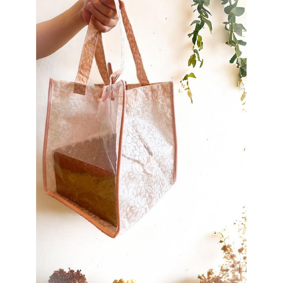 

tas spunbond utk kemasan dus/box/packaging kue type mika ukuran 22 murah
