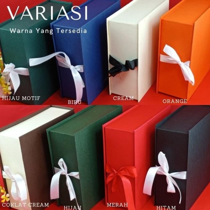 

Hard Box Exclusive ukuran 26 cm x 26 cm x10 cm murah