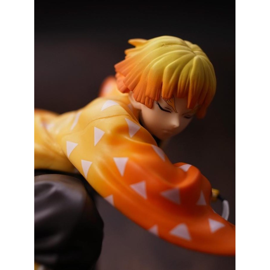 KIMETSU NO YAIBA AGATSUMA ZENITSU SPM BATTLE VER. FIGURE