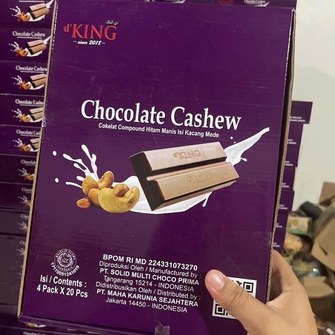 

Grosir 1 Karton Coklat Isi 80 Batang Coklat Cashew ( Cod ) Camilan Chocolate