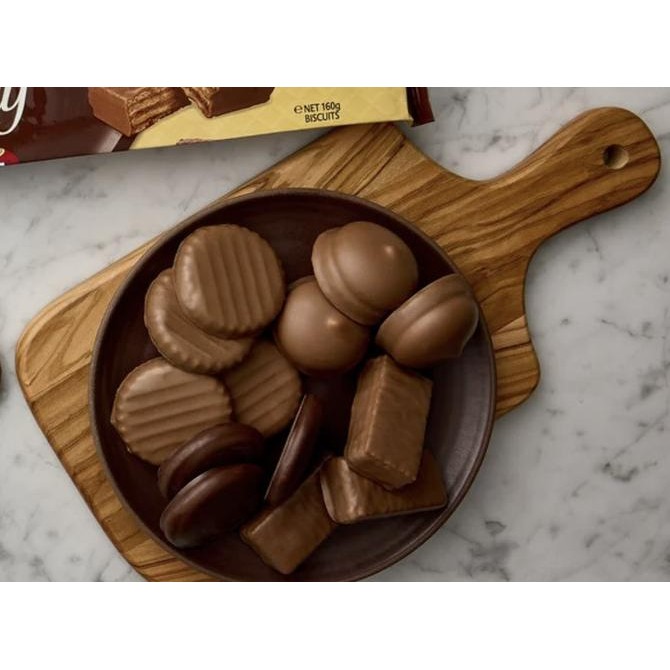 

Promo Arnotts Mint Slice 200Gr | Biscuit Chocolate Arnott'S | Australia
