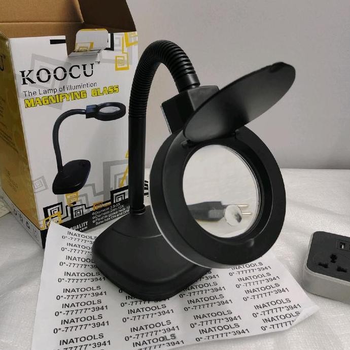 

Lampu Bohlam Koocu 139 Dengan Kaca Pembesar Untuk Layanan Dan Meja Co