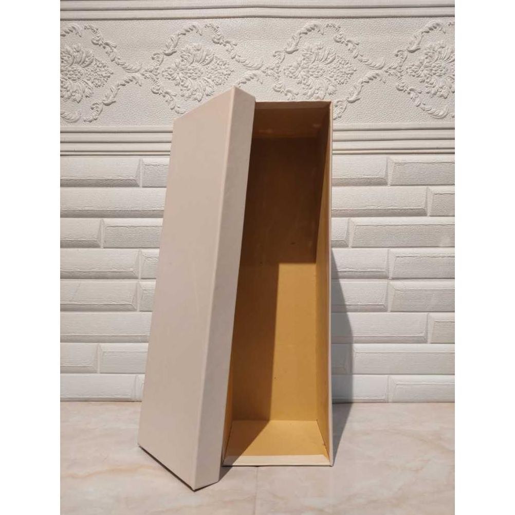 

Hampers (box Hadiah)